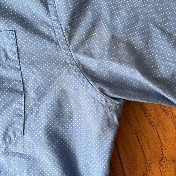 Bonobos Washed Button Down small blue dot Sz Med - Picture 5 of 6
